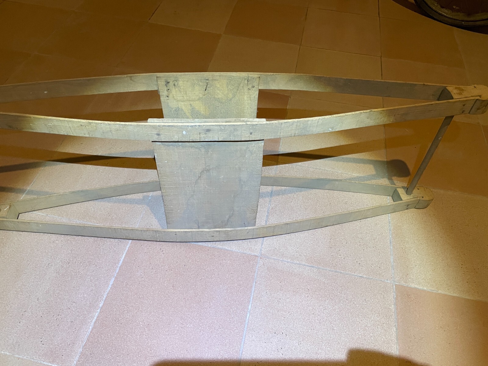 Artigianato Popolare: Antico Scaldaletto "monaco" In Legno Curvato