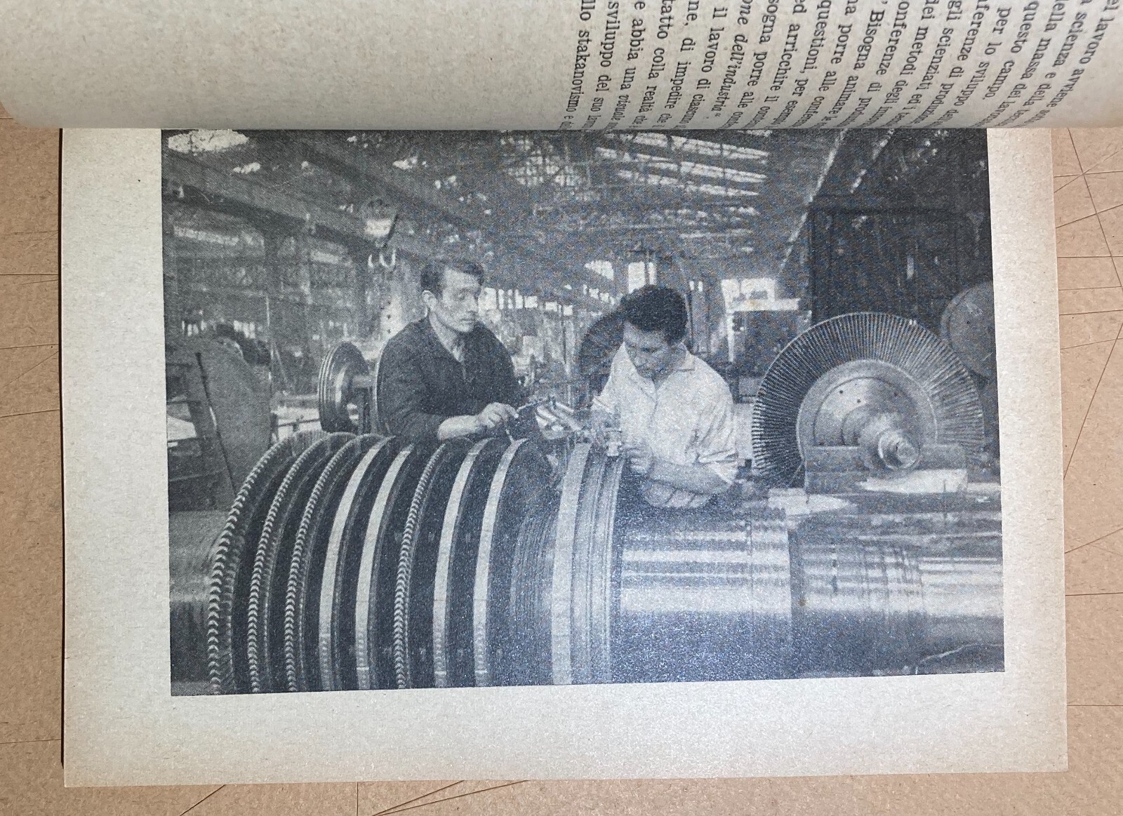 Politica, Economia, Comunismo: Comunisti Italiani, CGIL, Di Vittorio In Russia (1951)