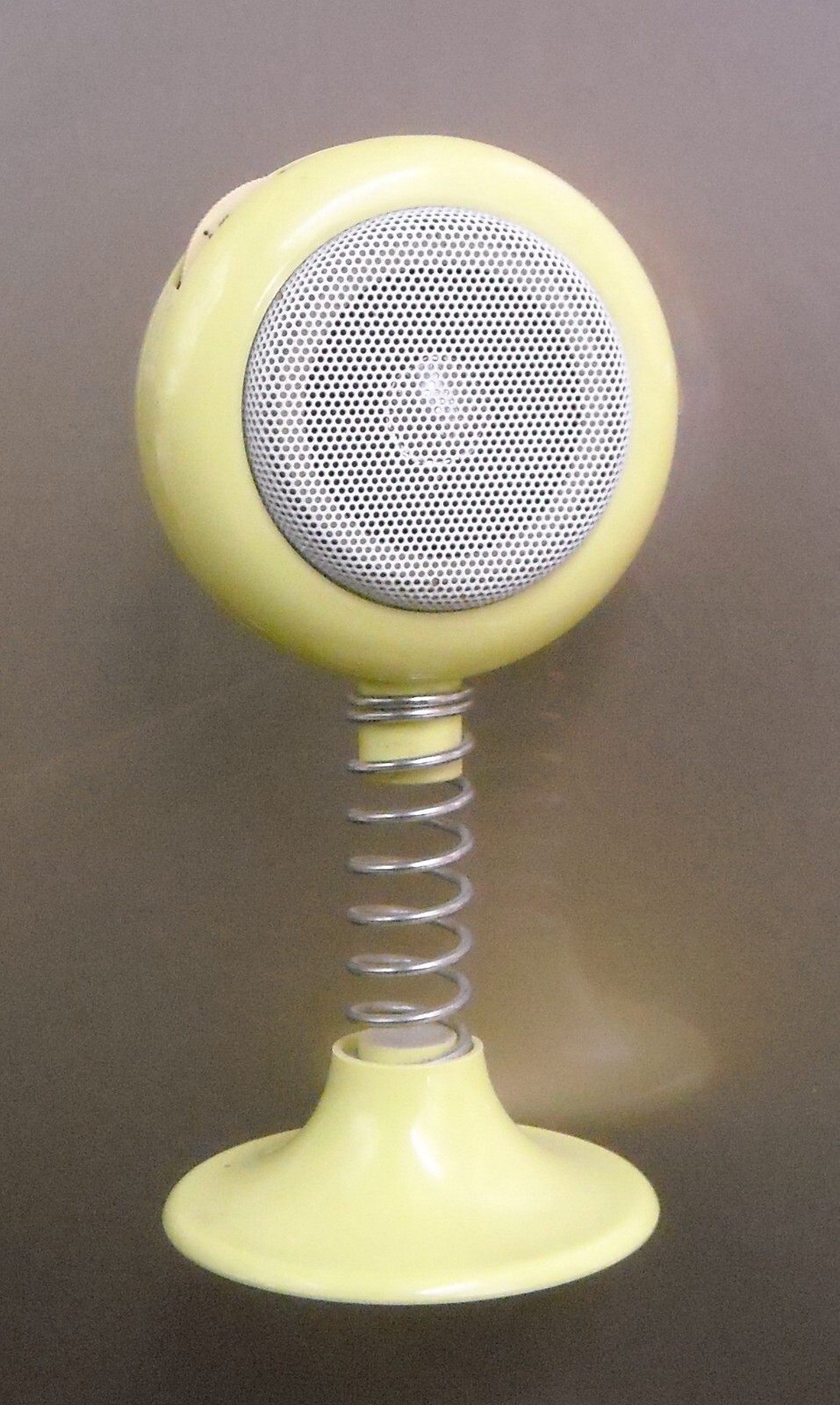 Radio Portatile Cosmostar A Forma Di Microfono