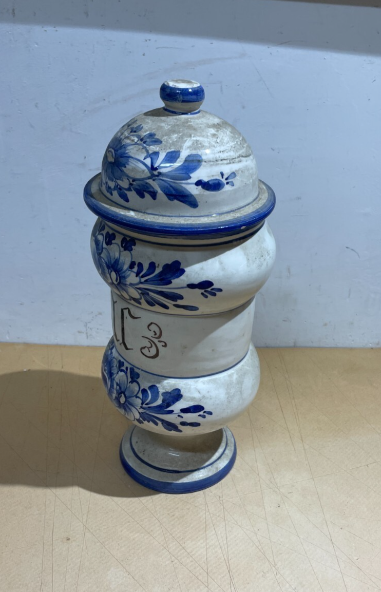Soprammobile Decorativo In Ceramica A Forma Di Albarello Da Farmacia