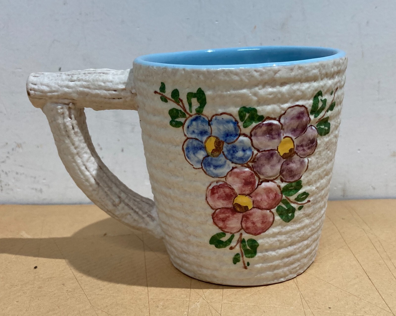 Arte, Design, Decorativo: Bicchiere Con Decoro Floreale In Ceramica Di Albisola