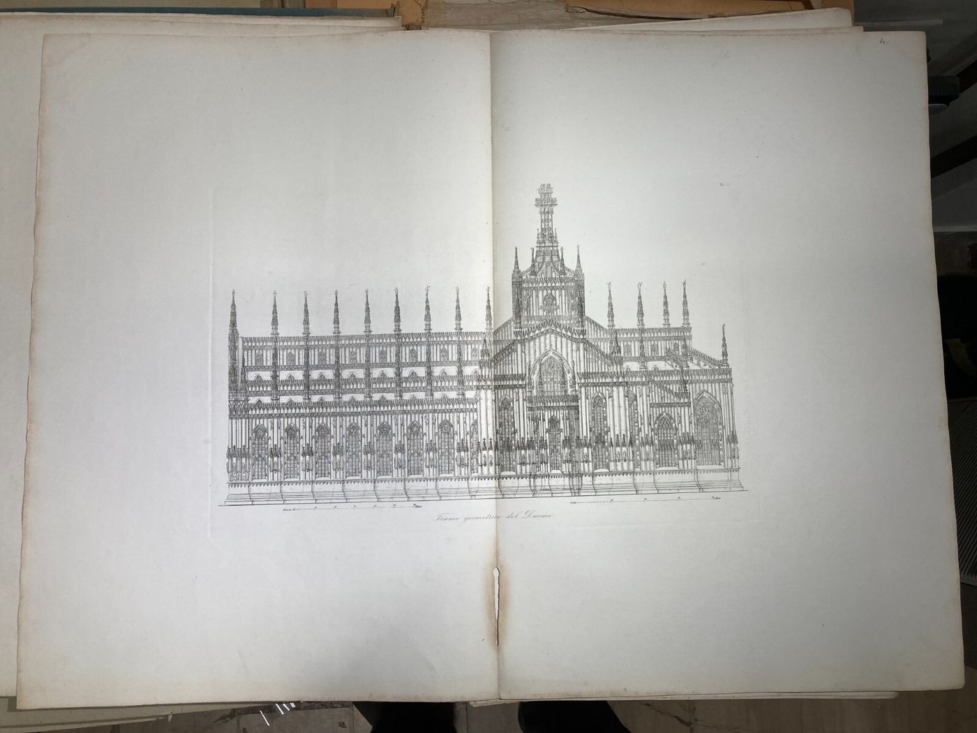 Architettura In Lombardia: Milano, Prospettiva Laterale Del Duomo. Antica Incisione