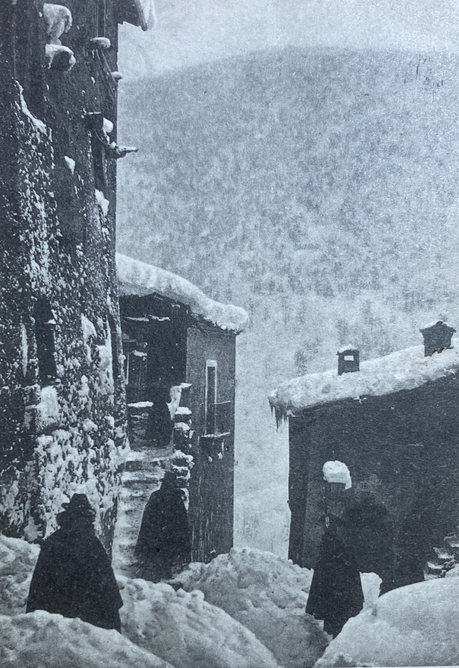 Abruzzo: Scanno Innevata, Antica Cartolina. Foto Di Rienzo, Viaggiata, 1920.