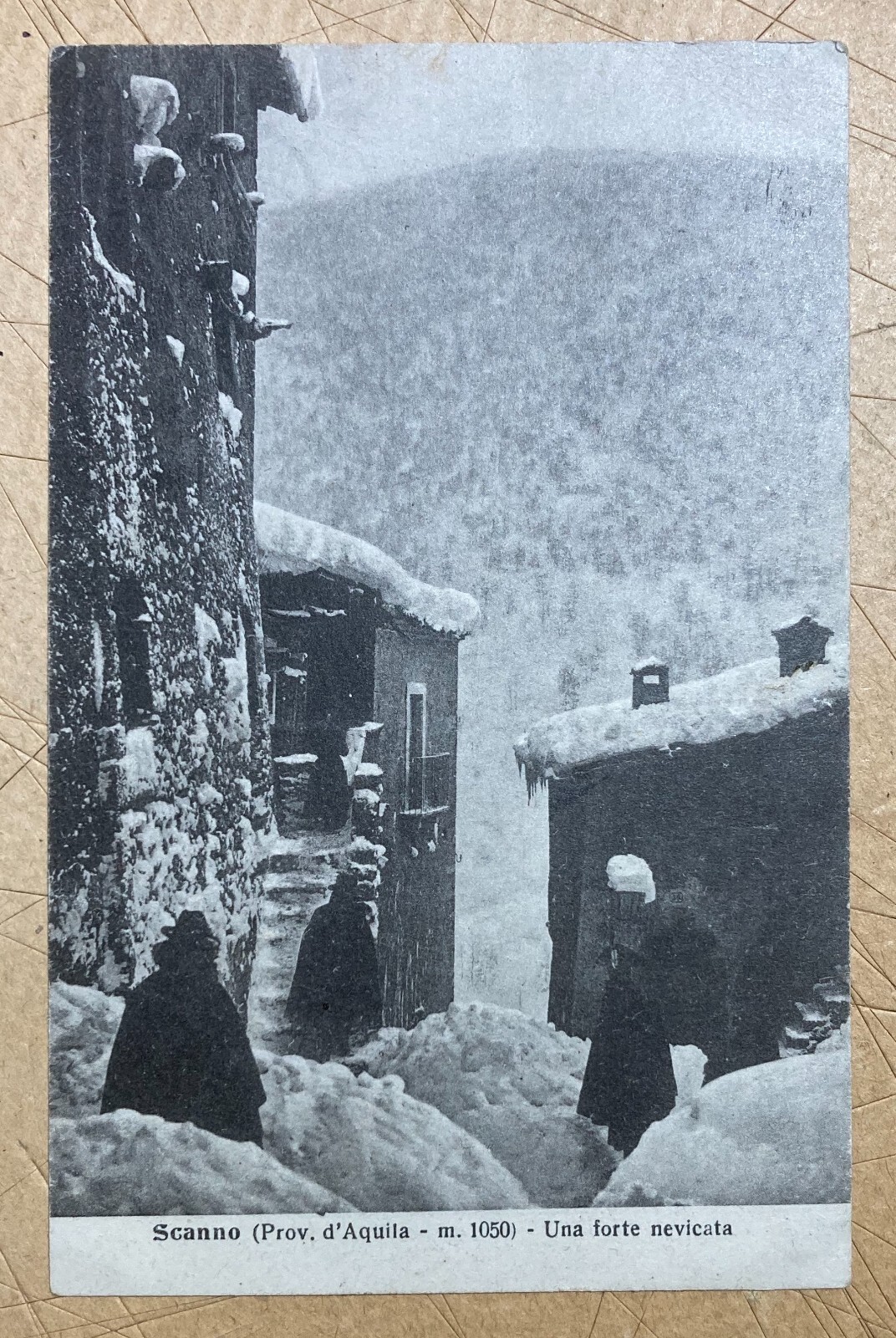 Abruzzo: Scanno Innevata, Antica Cartolina. Foto Di Rienzo, Viaggiata, 1920.