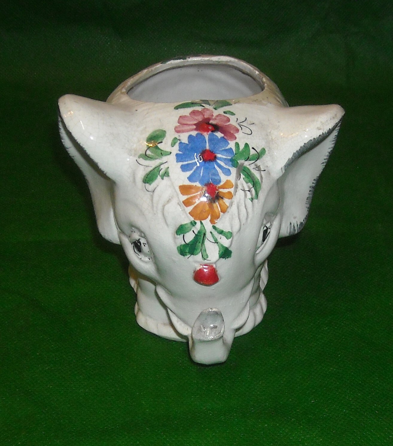 Scultura In Ceramica A Forma Di Elefantino Con Decori Floreali