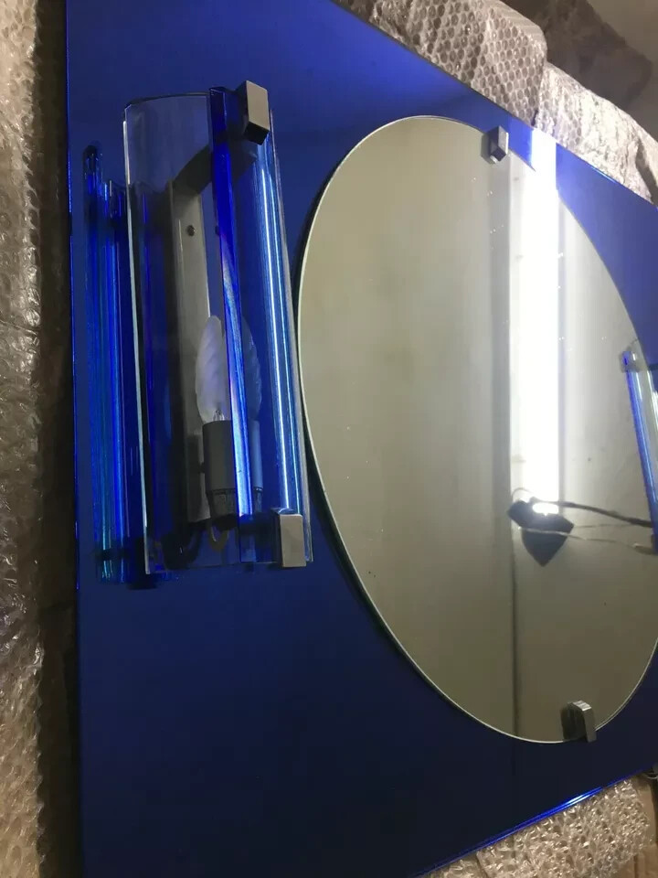 Specchiera Con Appliques Di Design Veca (Fontana Arte)