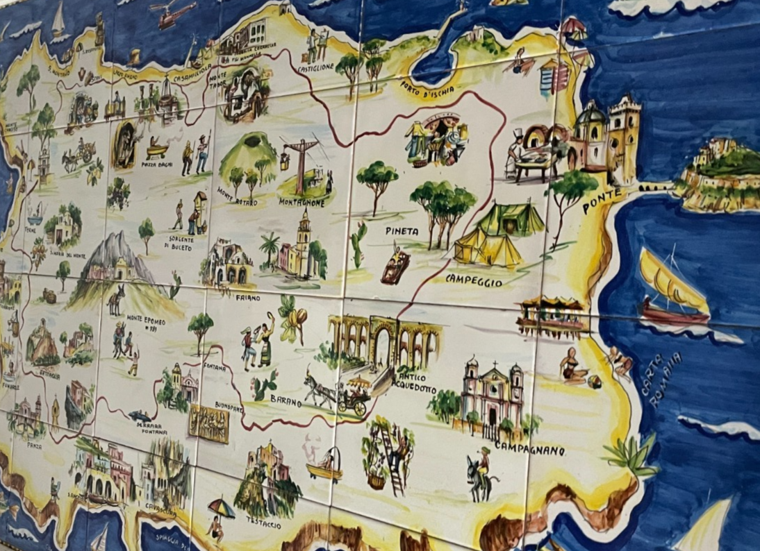 Isola d'Ischia. Grande Pannello Cartografico In Ceramica Dipinta A Mano