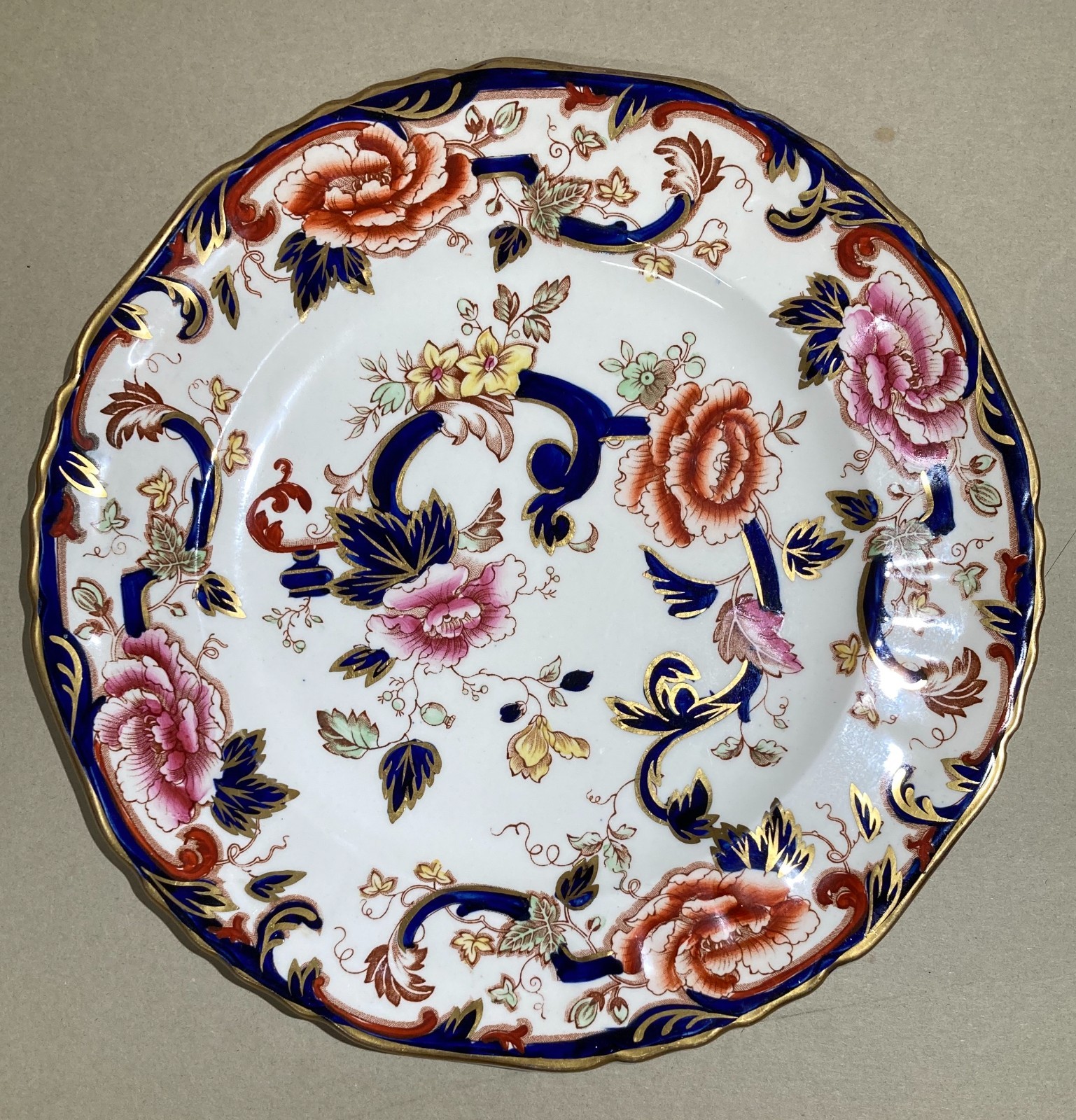 Piatto Decorativo Mason'S In Ironstone Con Decori Floreali Policromi
