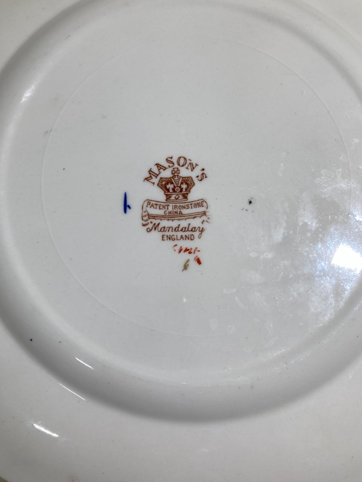 Piatto Decorativo Mason'S In Ironstone Con Decori Floreali Policromi