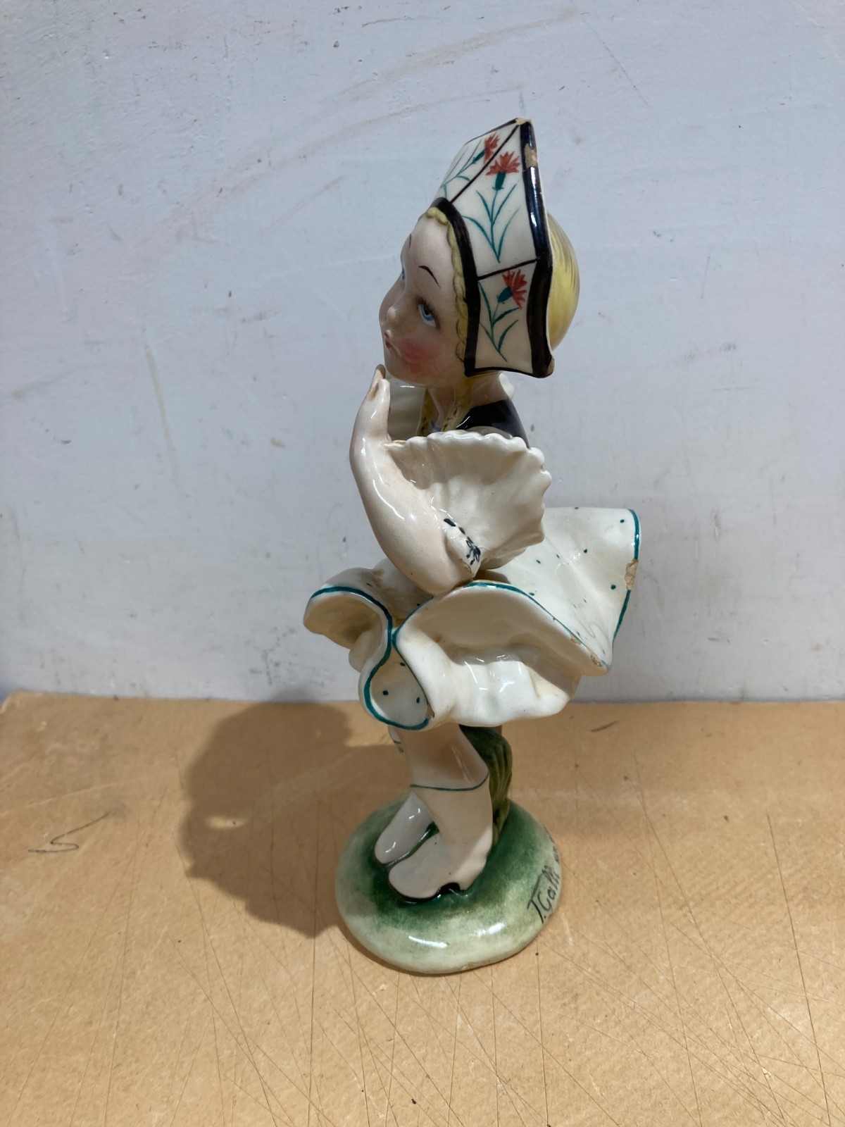Scultura Olandesina In Ceramica Policroma, T. Galli, XX Secolo