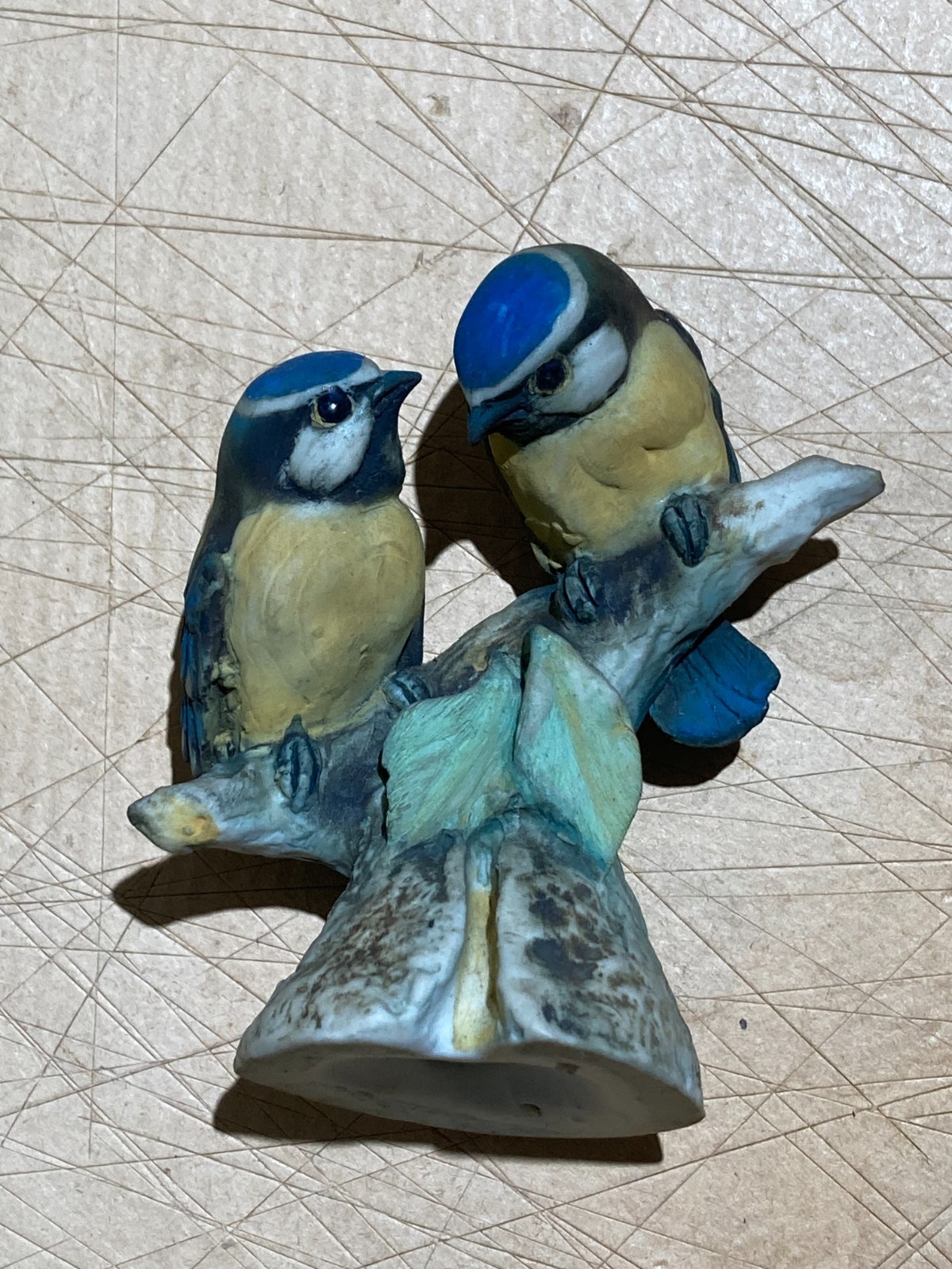 Scultura In Bisquit Con Coppia Di Uccellini Variopinti