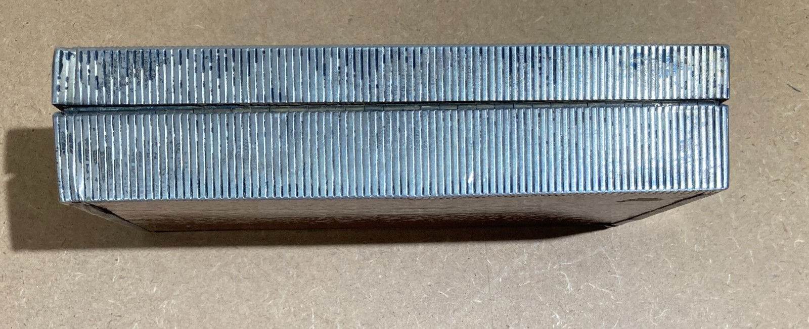 Cofanetto Decorativo In Metallo Argentato E Legno (metà Del Novecento)