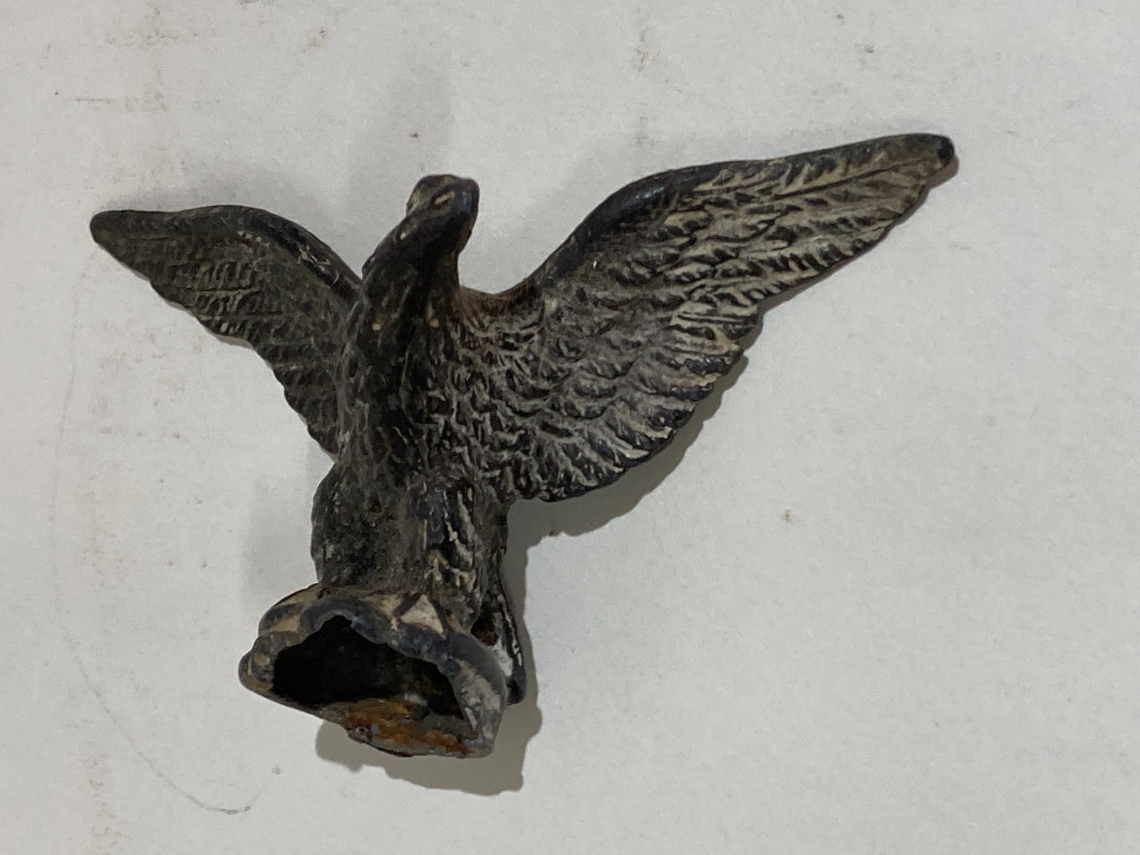 Scultura Antica: Piccola Aquila. Soprammobile Da Collezione Utile Per Restauri