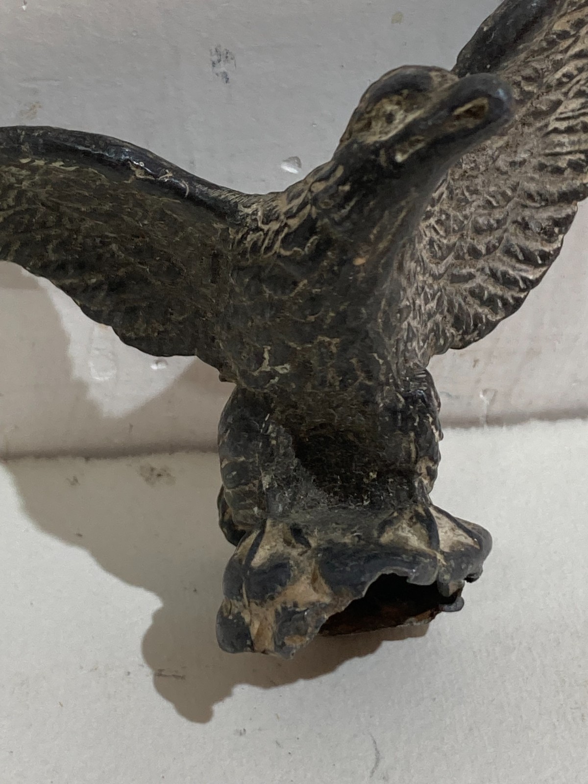 Scultura Antica: Piccola Aquila. Soprammobile Da Collezione Utile Per Restauri