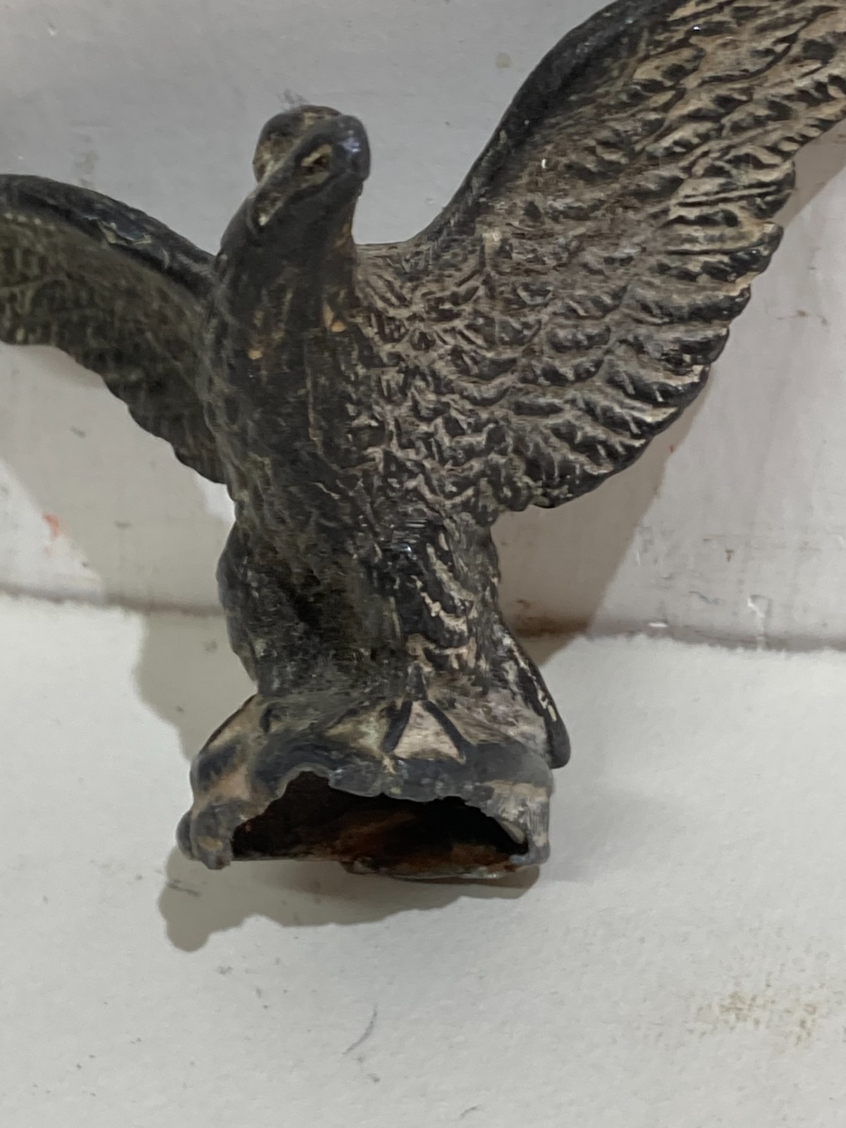 Scultura Antica: Piccola Aquila. Soprammobile Da Collezione Utile Per Restauri