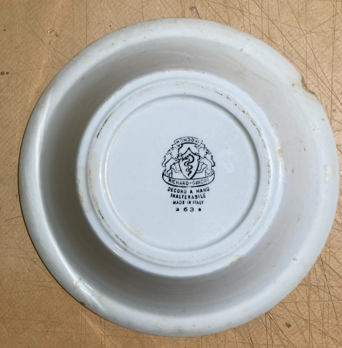 Mondovì, Richard Ginori: Antica Ceramica Floreale, Piatto Fondo Con Marchio Araldico