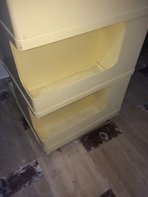 Carrello Da Ufficio Polistile Di Giovanni Pelis Per Neolt
