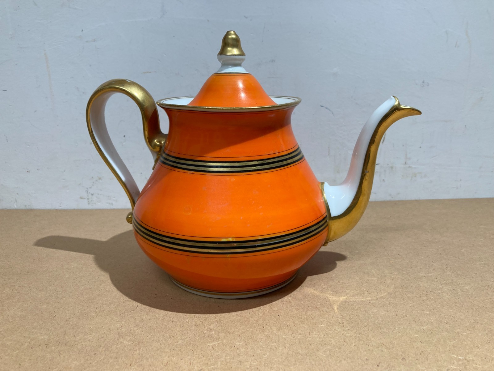 Decorativi Soprammobili: Porcellana Da Collezione   Caffettiera Con Due Tazze