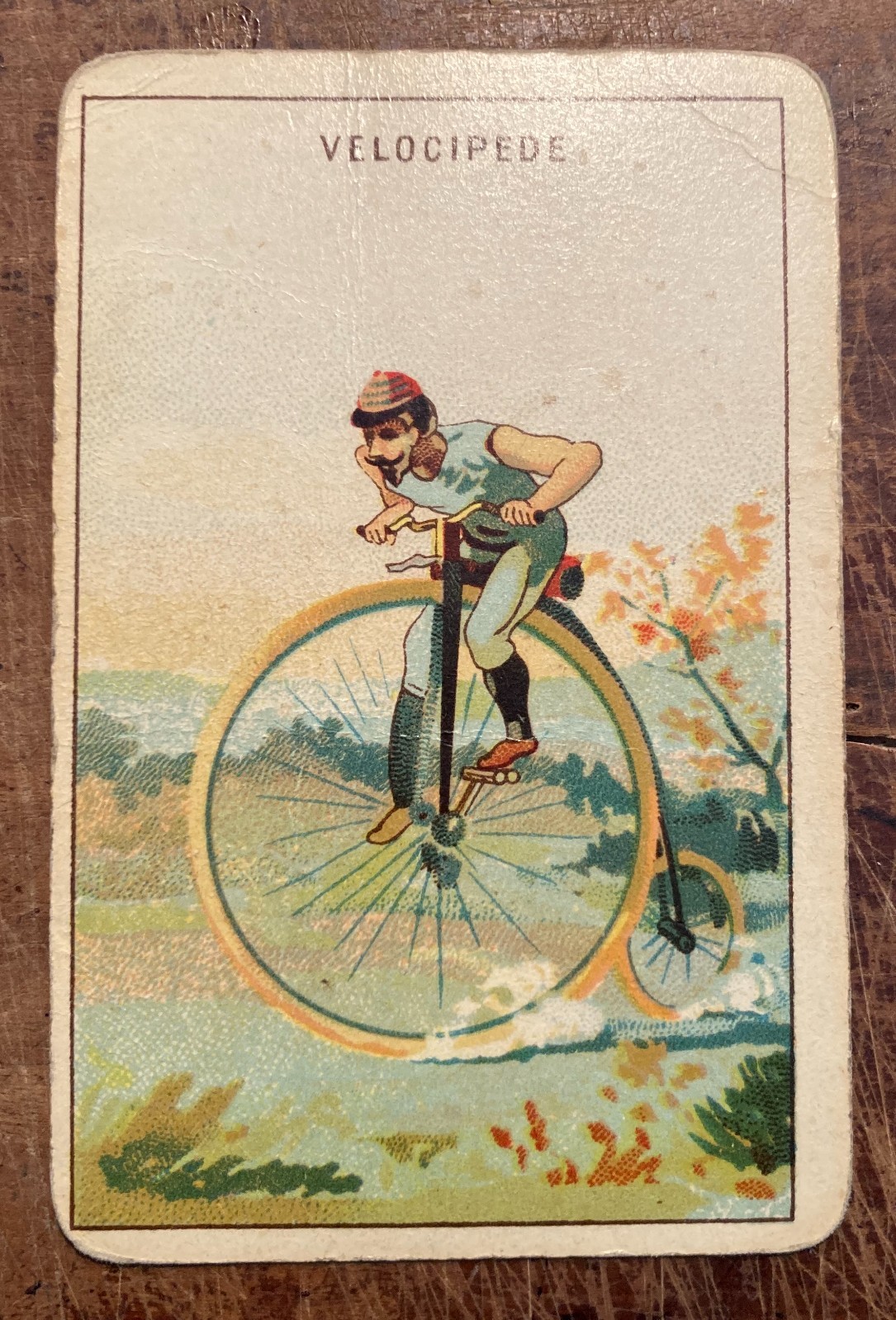 Ciclismo. Antico Velocipede. Cromolitografia A Colori. Carta Da Gioco.