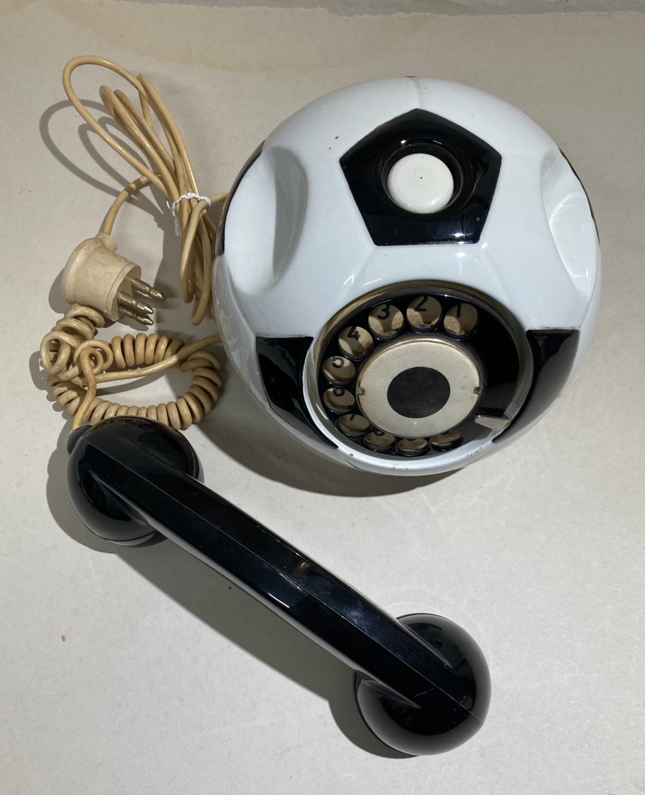 Collezionismo Sportivo, Calcio, Juventus: Telefono A Forma Di Pallone Decorativo