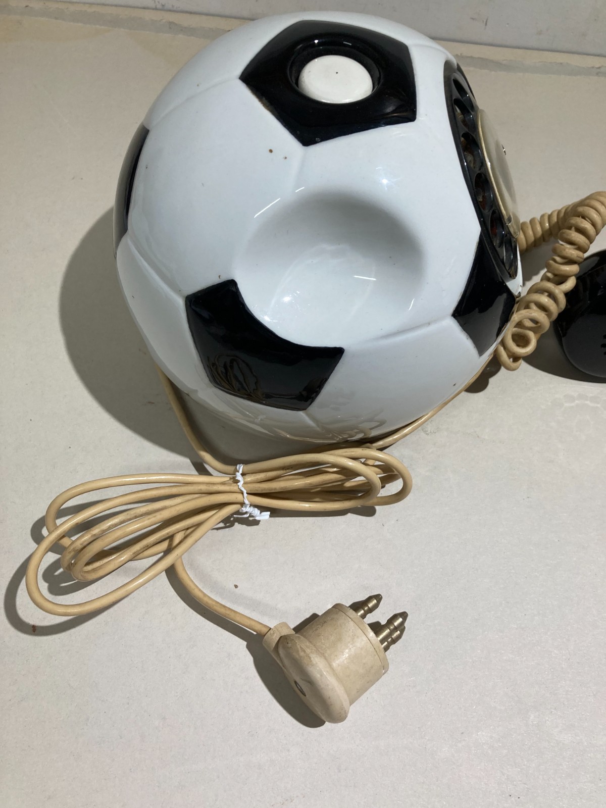 Collezionismo Sportivo, Calcio, Juventus: Telefono A Forma Di Pallone Decorativo