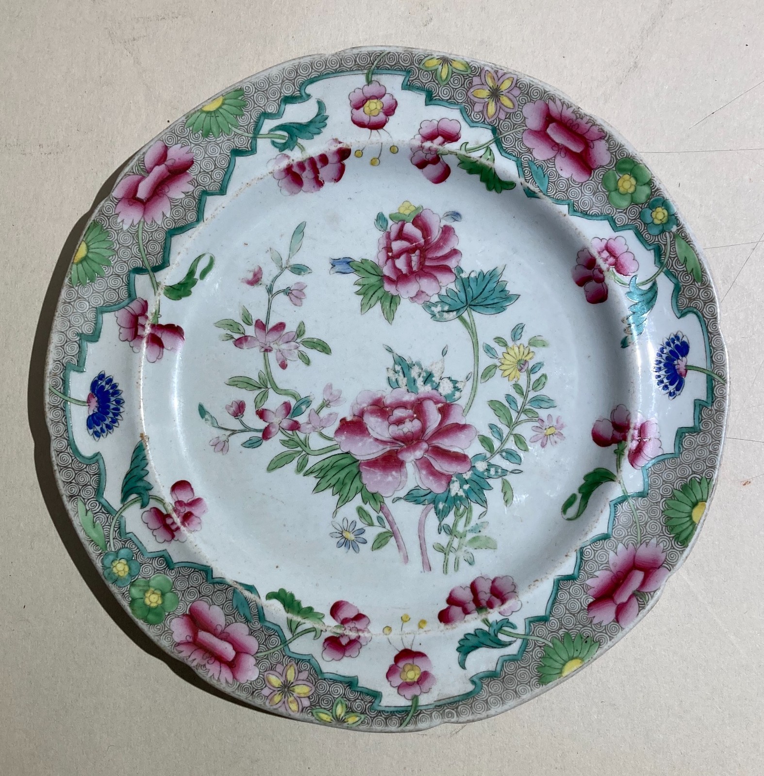 Piatto Decorativo In Porcellana Stone China, Hicks & Meigh, XIX Secolo