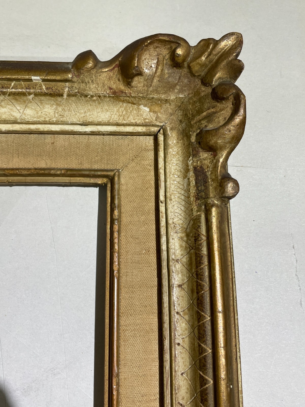 Antica Cornice Con Decori Artistici E Finitura Laccata Fiorentina
