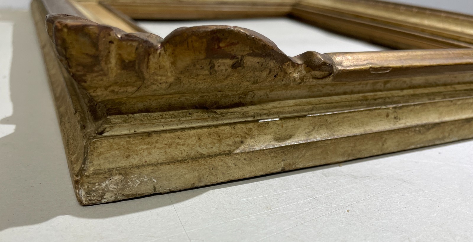 Antica Cornice Con Decori Artistici E Finitura Laccata Fiorentina