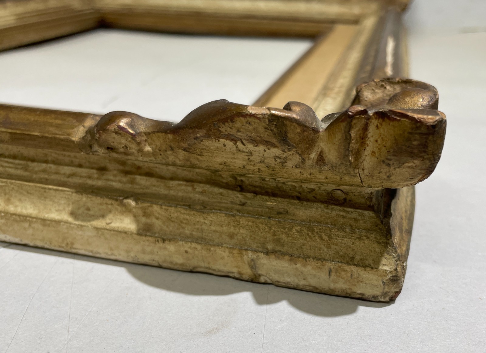 Antica Cornice Con Decori Artistici E Finitura Laccata Fiorentina