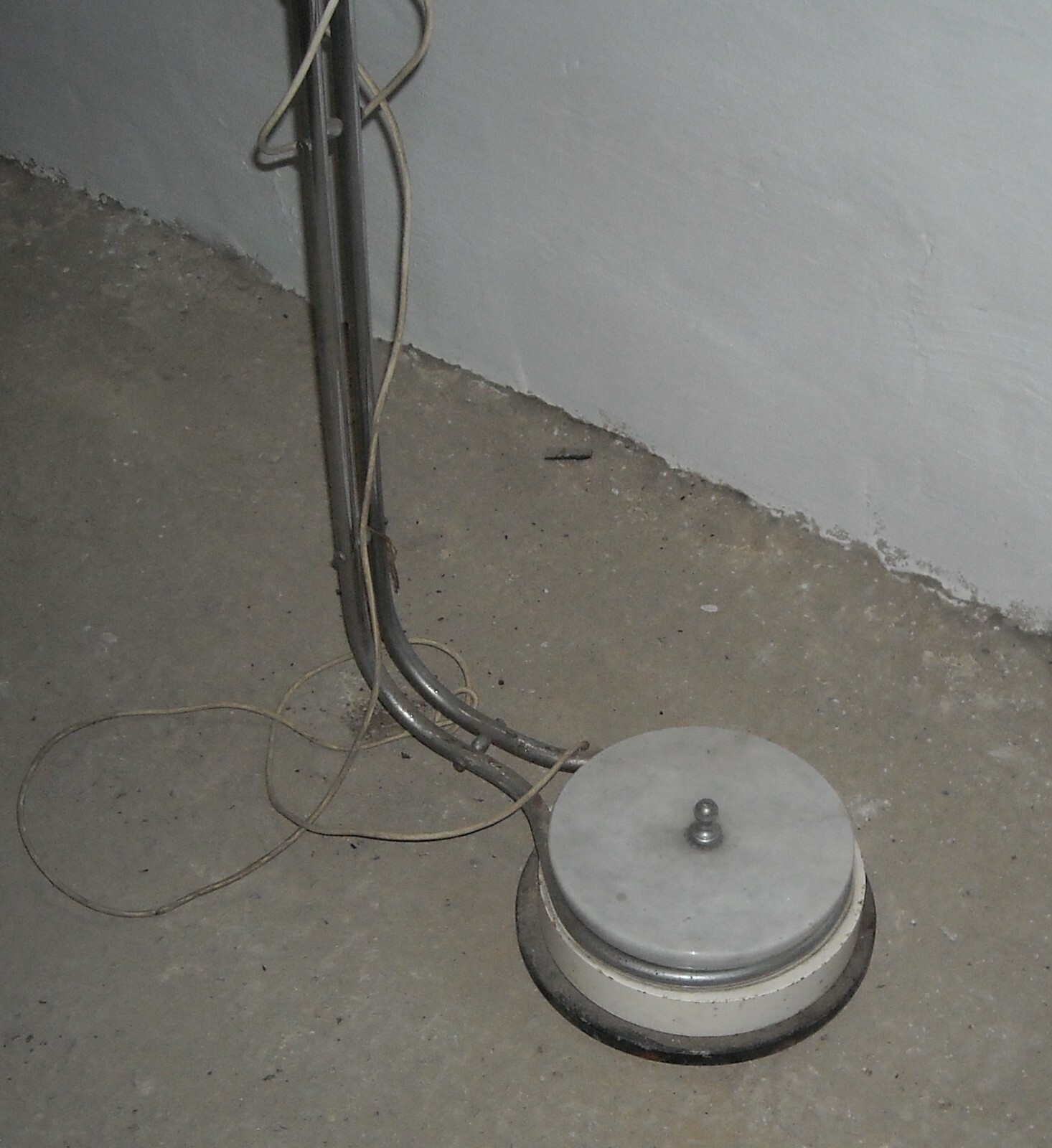 Modernariato Design: Lampada Piantana Stilizzata Anni '70