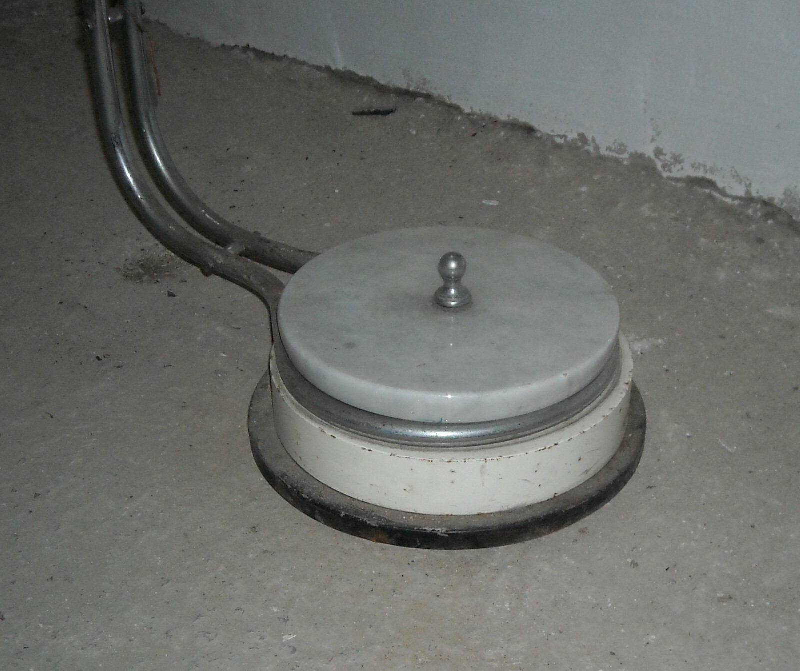 Modernariato Design: Lampada Piantana Stilizzata Anni '70