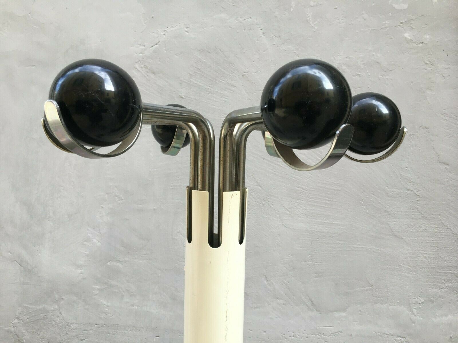 Design Modernariato, Illuminazione: Lampada Piantana Appendiabiti Marcata Luci