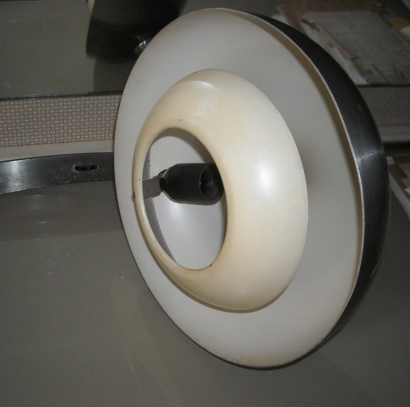 Modernariato E Design: Lampada Da Scrivania In Metallo Orientabile