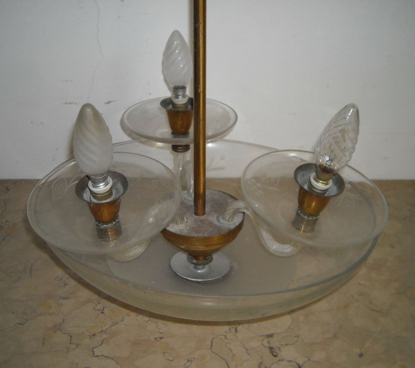 Lampadario d'Epoca Art Déco In Vetro Inciso