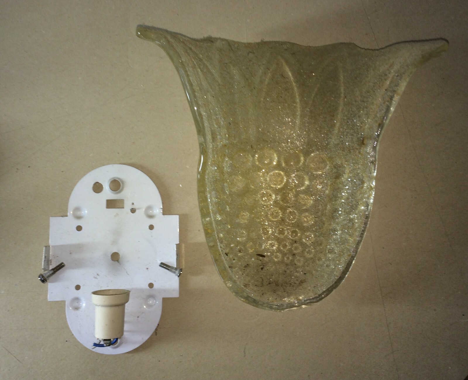 Applique Decorativa In Vetro Modellato Di Murano