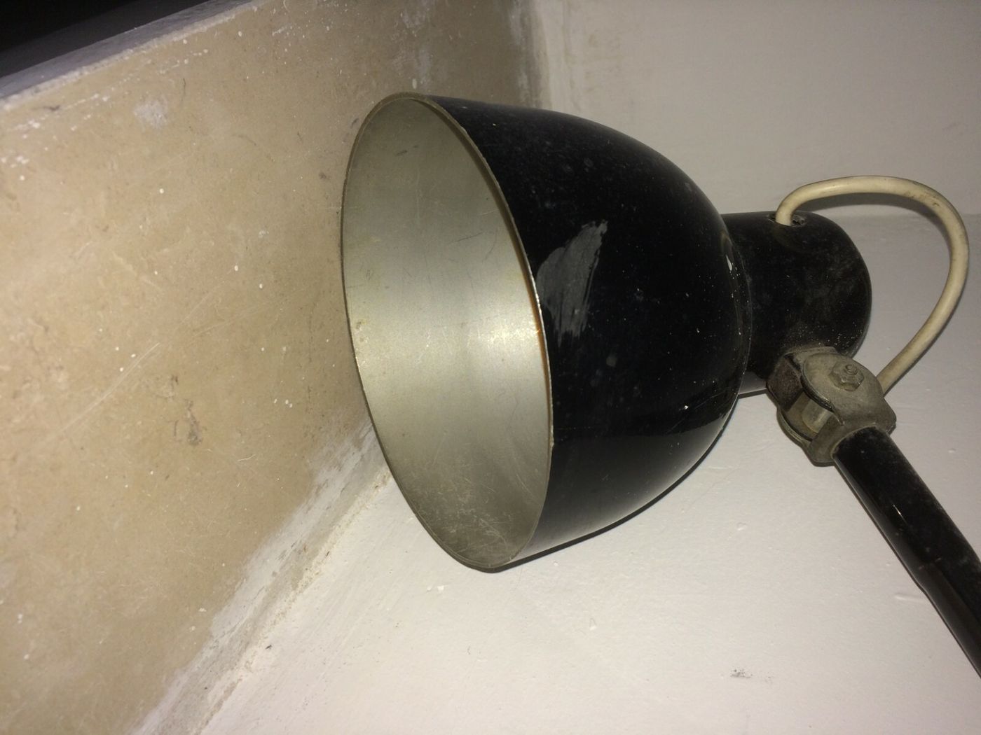 Lampada Da Tavolo Stilizzata Di Modernariato A Morsetto