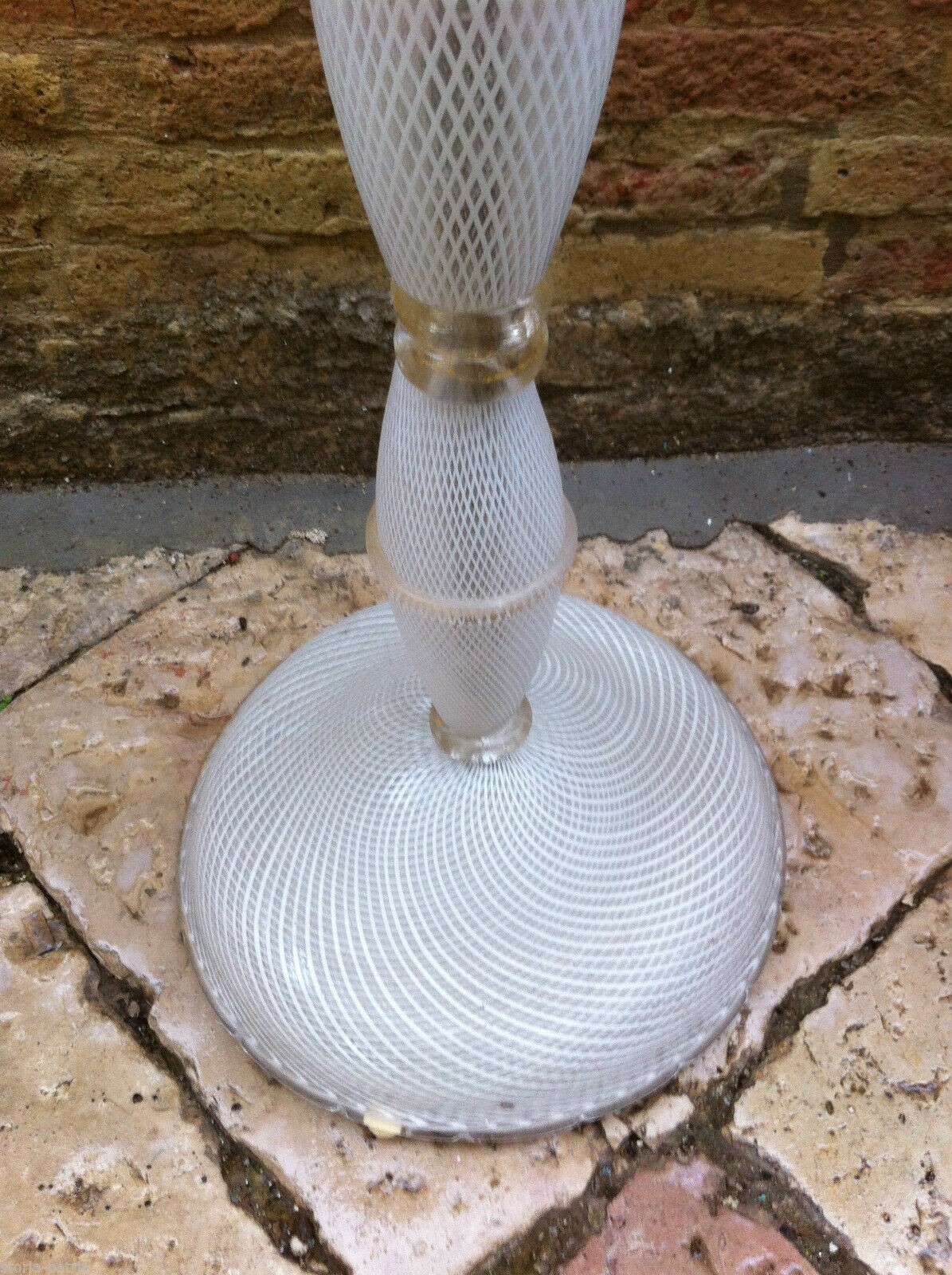Modernariato Design: Decorativa Lampada d'Epoca, Piantana In Vetro Da Restaurare