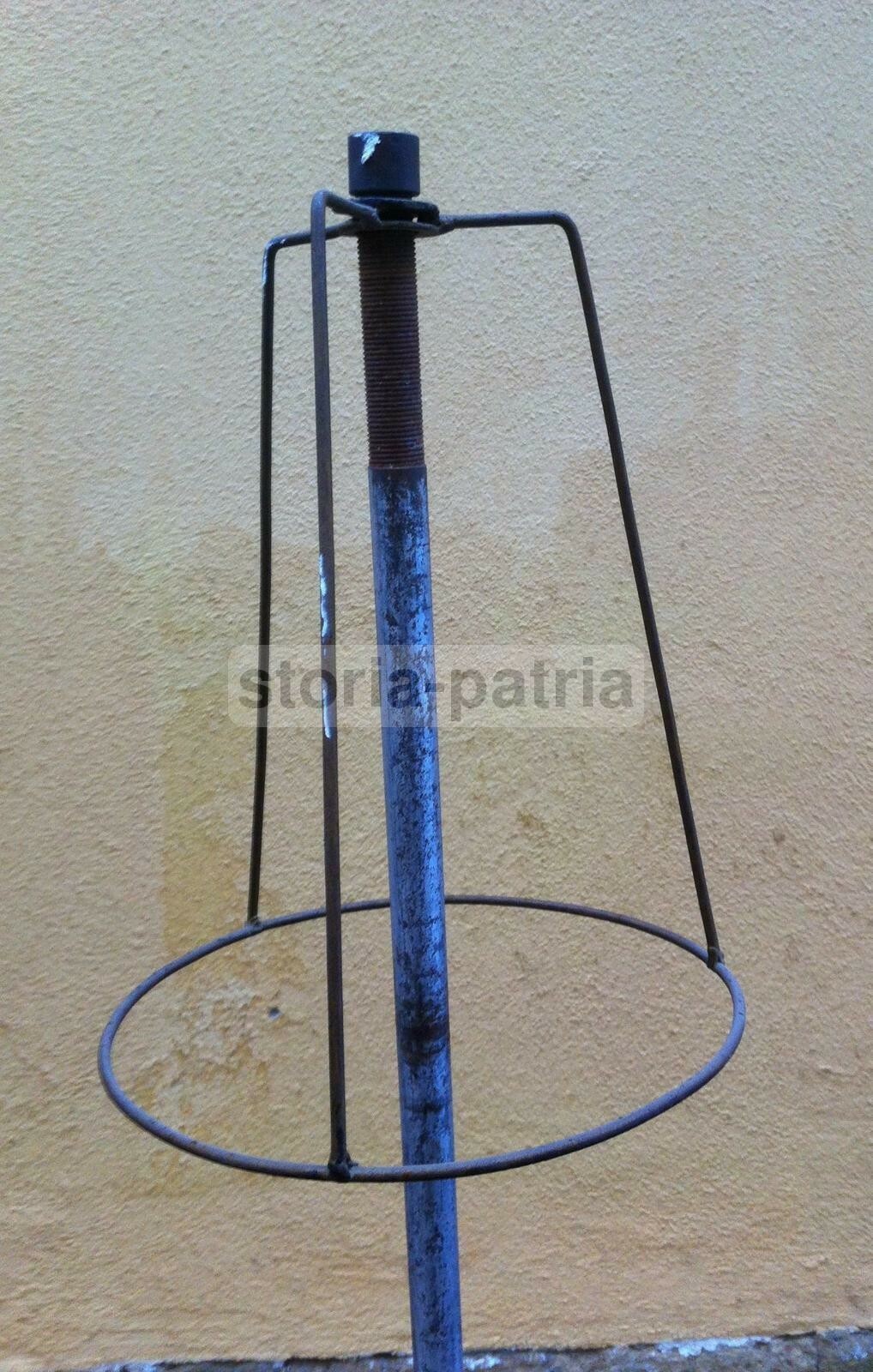 Modernariato Design: Decorativa Lampada d'Epoca, Piantana In Vetro Da Restaurare