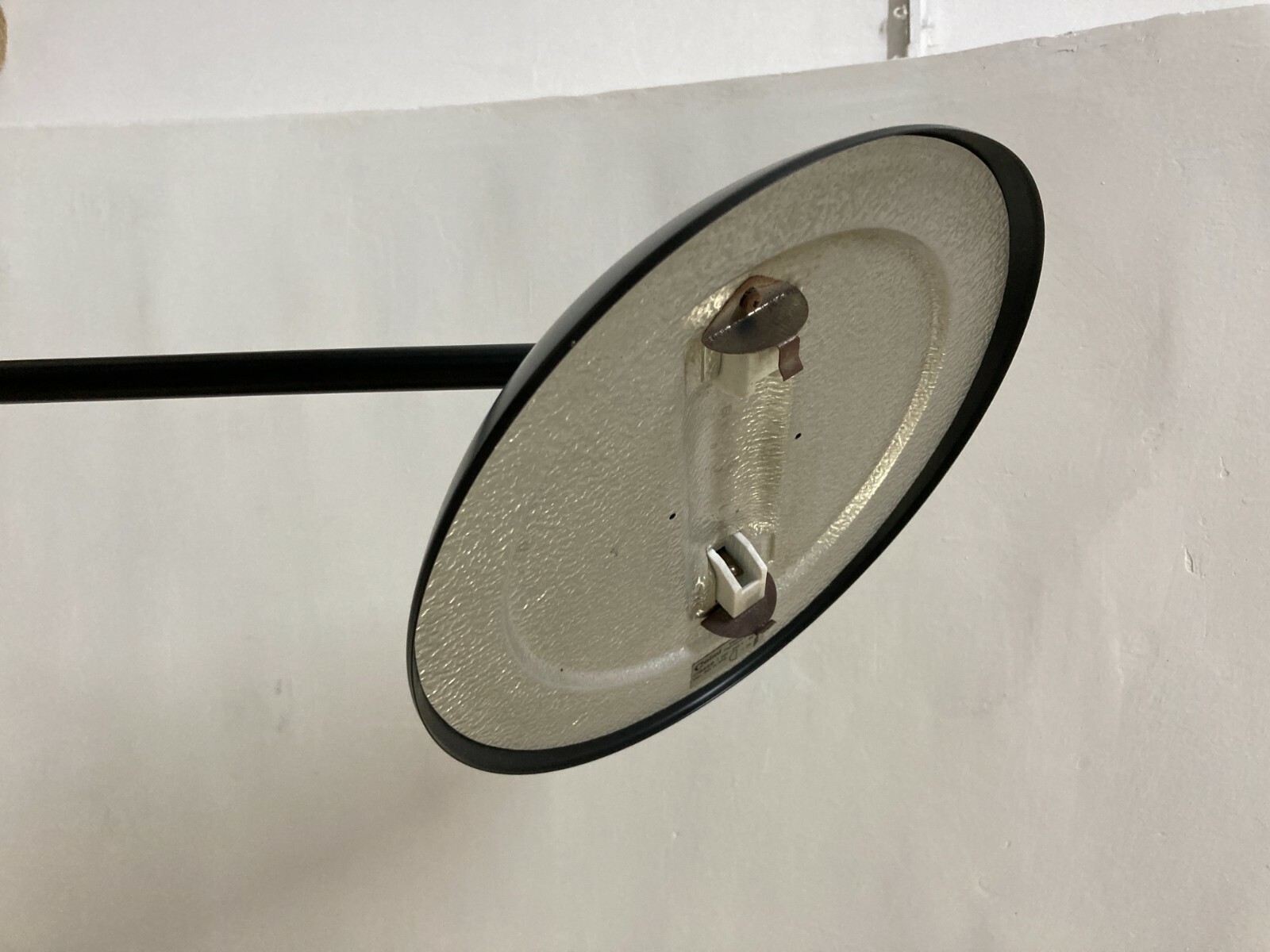 Modernariato Design: Stilizzata Lampada Da Terra (piantana) Decorativa Caimi