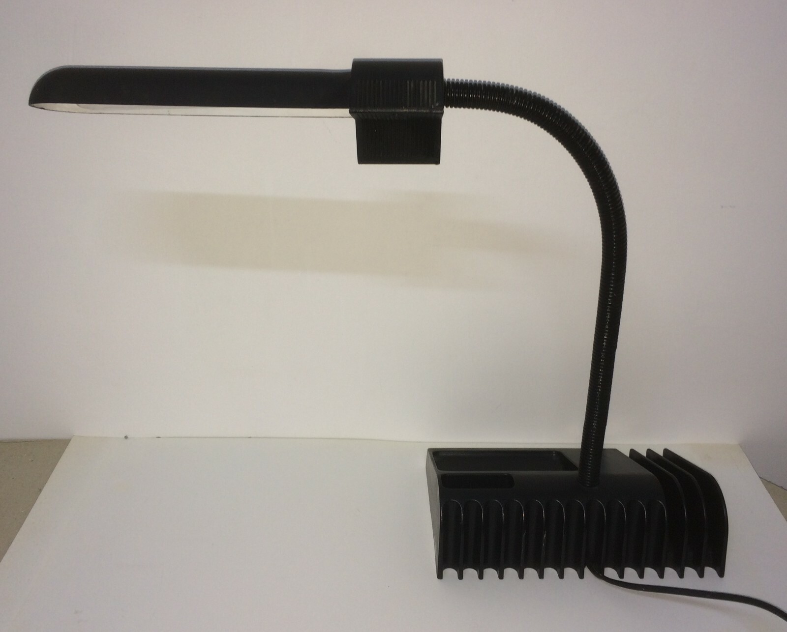 Lampada Da Scrivania Osram Con Base Portaoggetti, Design Anni '70