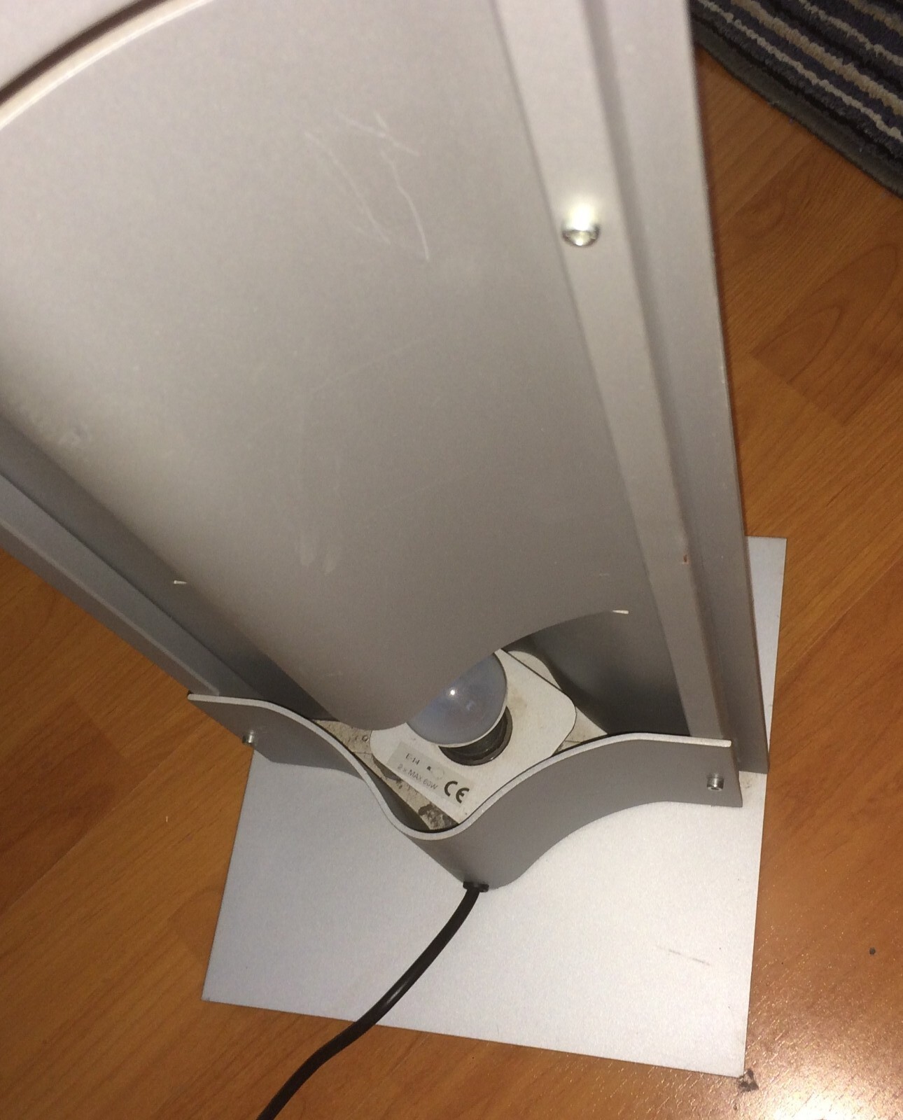 Stilizzata Lampada Totem Da Pavimento LEDS C4