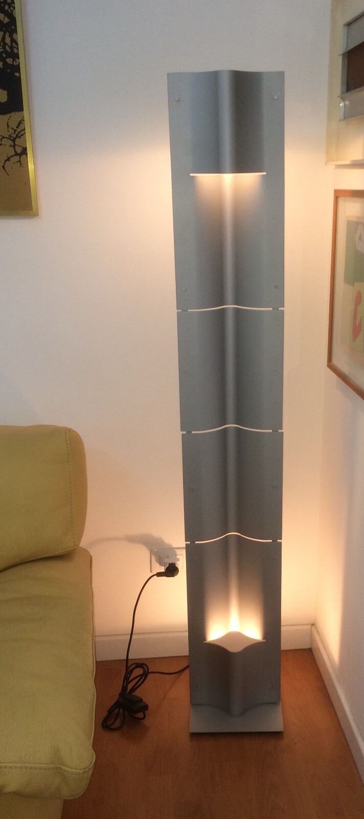 Stilizzata Lampada Totem Da Pavimento LEDS C4