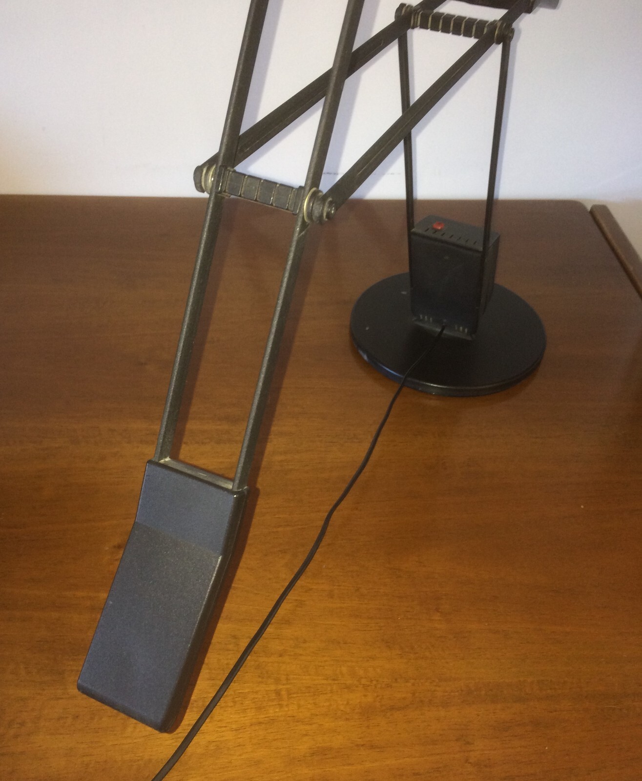 Lampada Da Tavolo Libra Di Stefano Cevoli