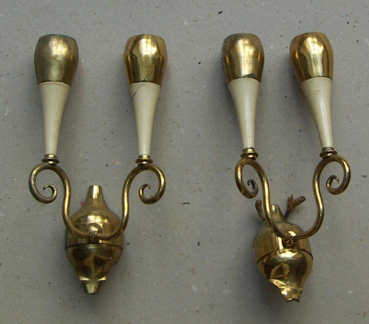 Coppia Di Lampade Da Parete (appliques) In Metallo E Ottone, Stile Gio Ponti, Anni '50