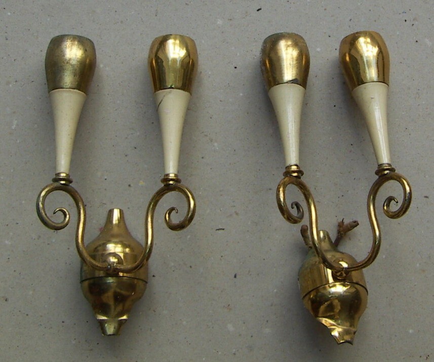 Coppia Di Lampade Da Parete (appliques) In Metallo E Ottone, Stile Gio Ponti, Anni '50