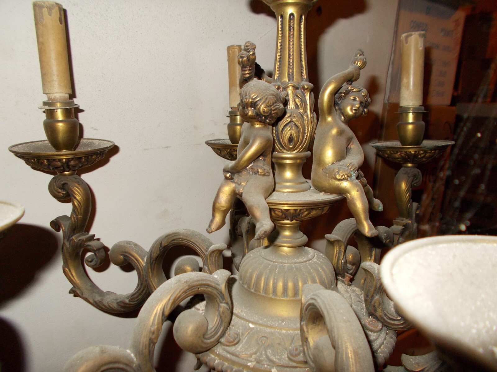 Decorativo Lampadario d'Epoca Con Sculture Di Puttini