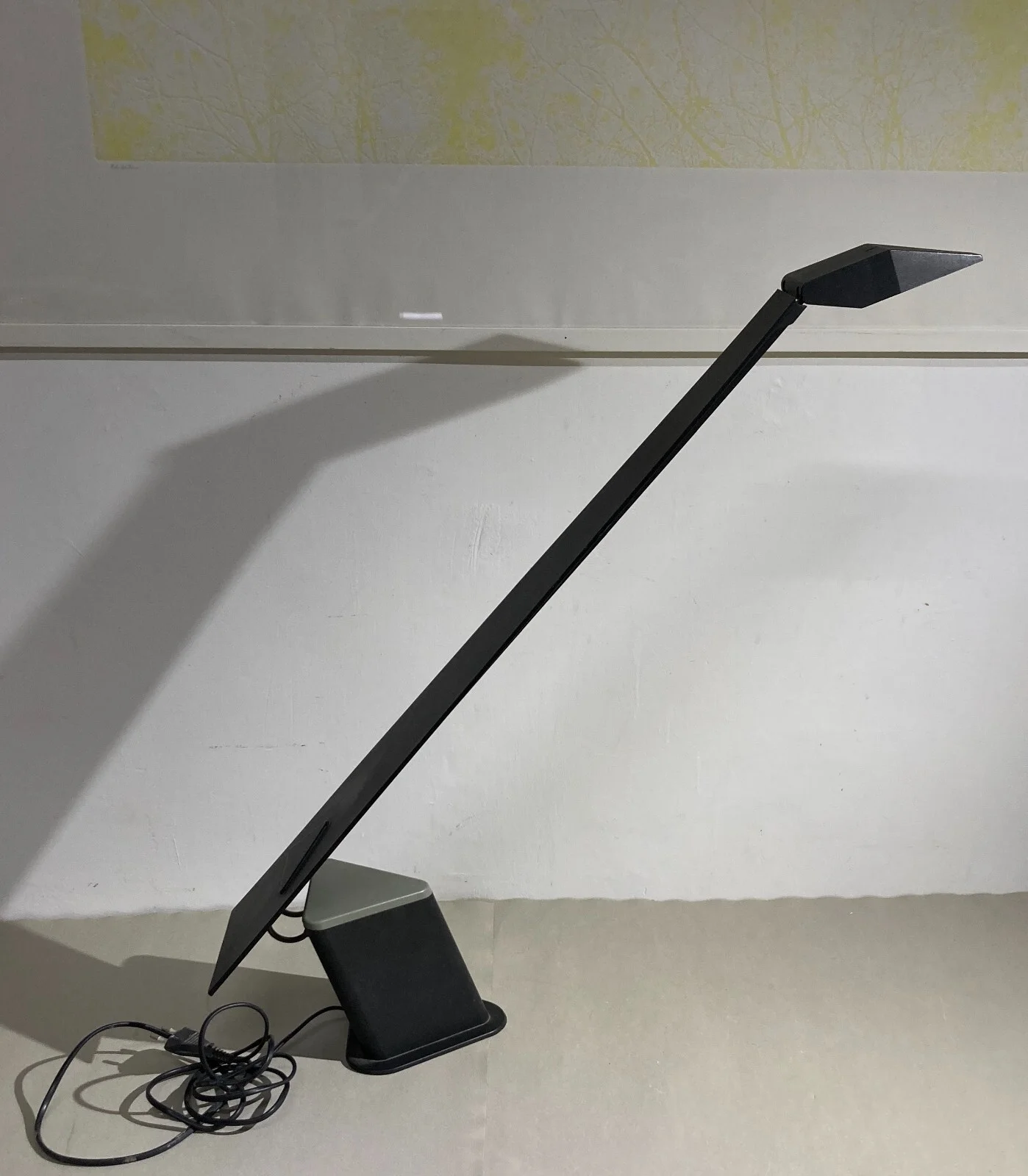 Ilmo Concorde Table Lamp, Designer Miriello Fogato