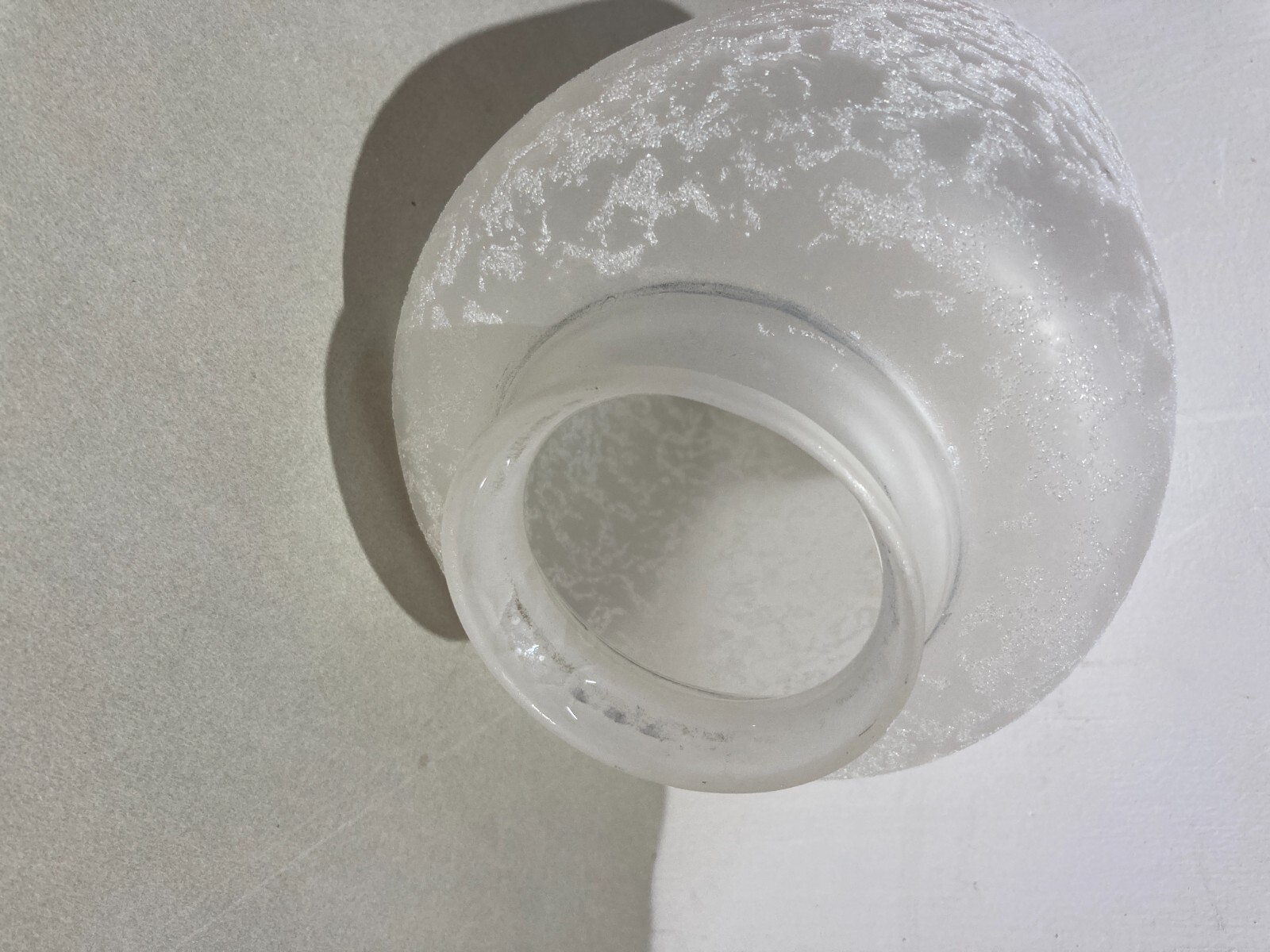 Coppa Per Lampada In Vetro Zigrinato, Design Del Novecento