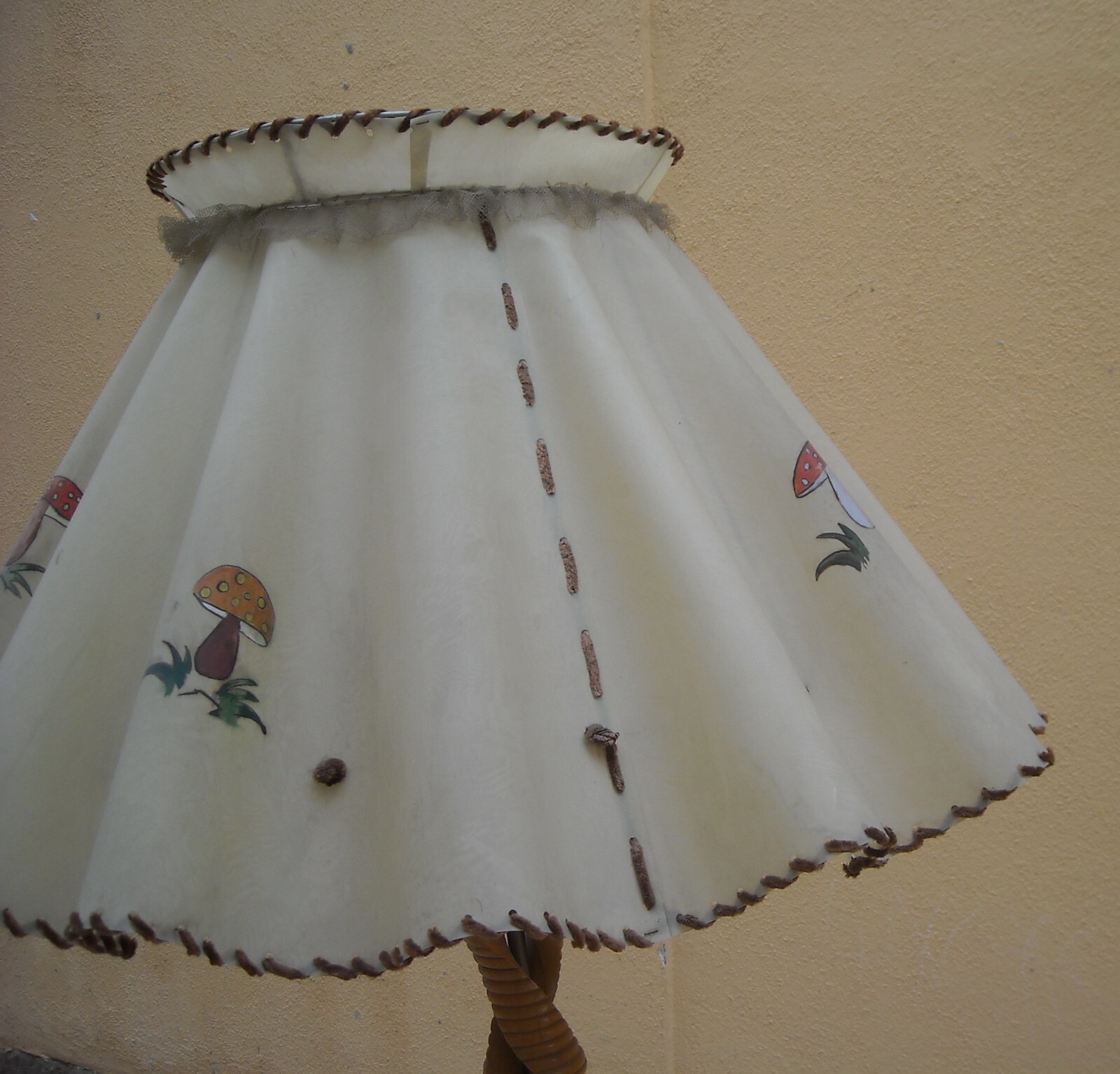 Modernariato, Design E Illuminazione Decorativa: Lampada Piantana, Anni '50