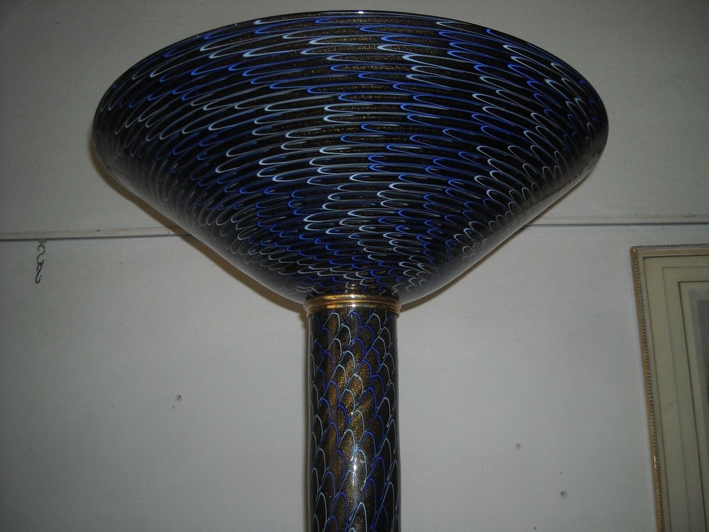 Lampada Da Pavimento In Vetro Di Murano E Metallo Dorato